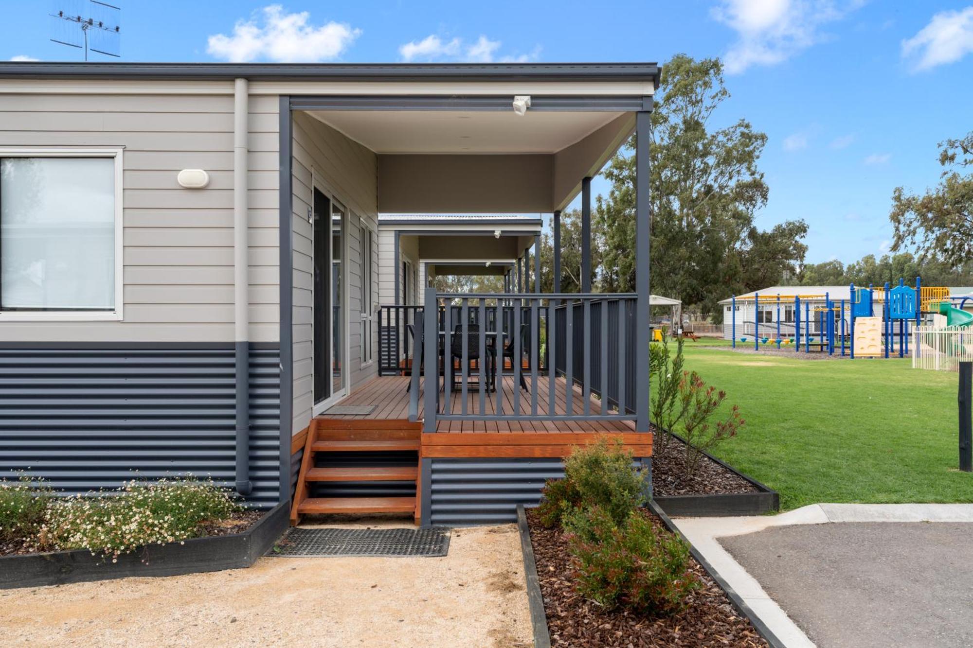 Waikerie Holiday Park Bagian luar foto
