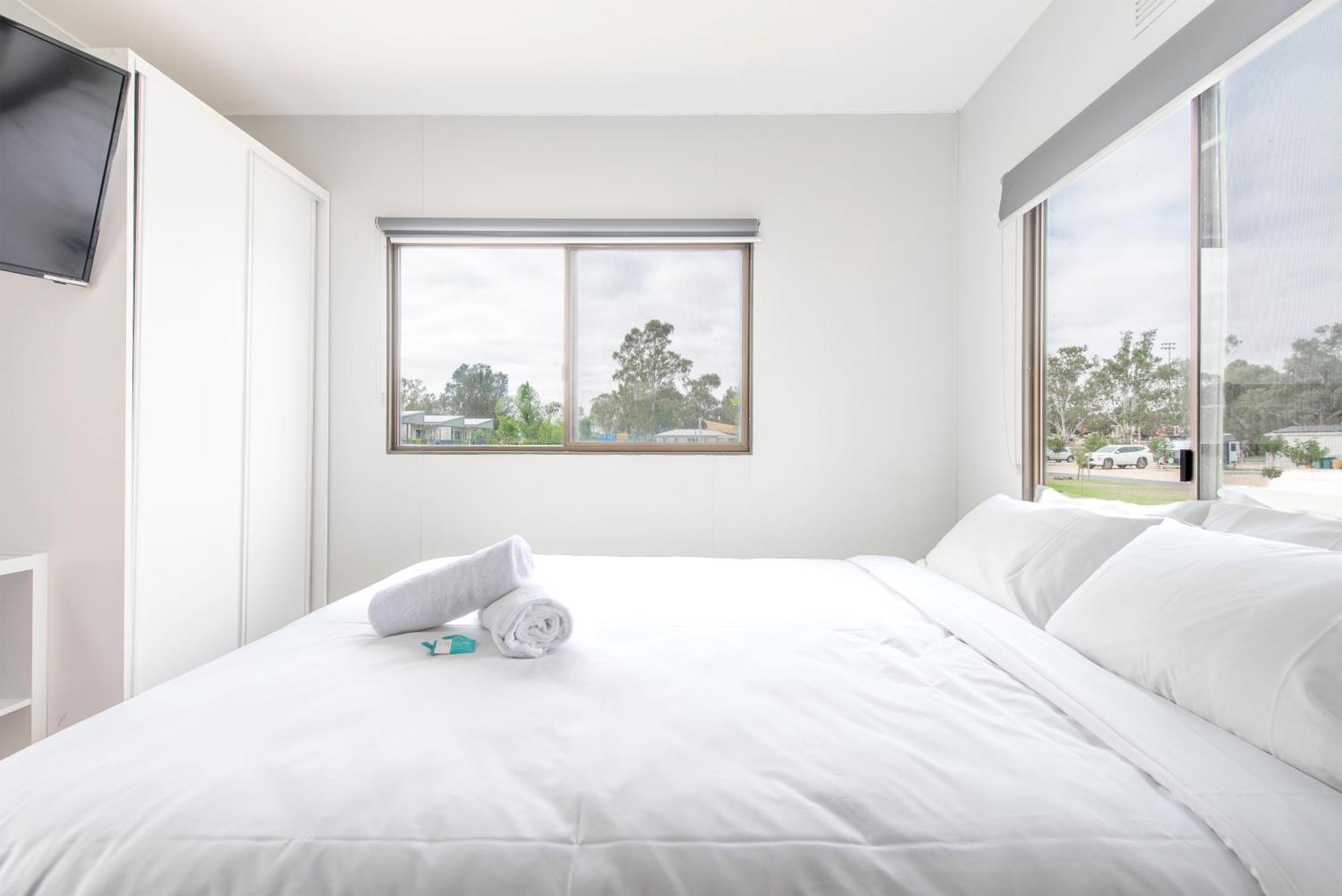 Waikerie Holiday Park Bagian luar foto