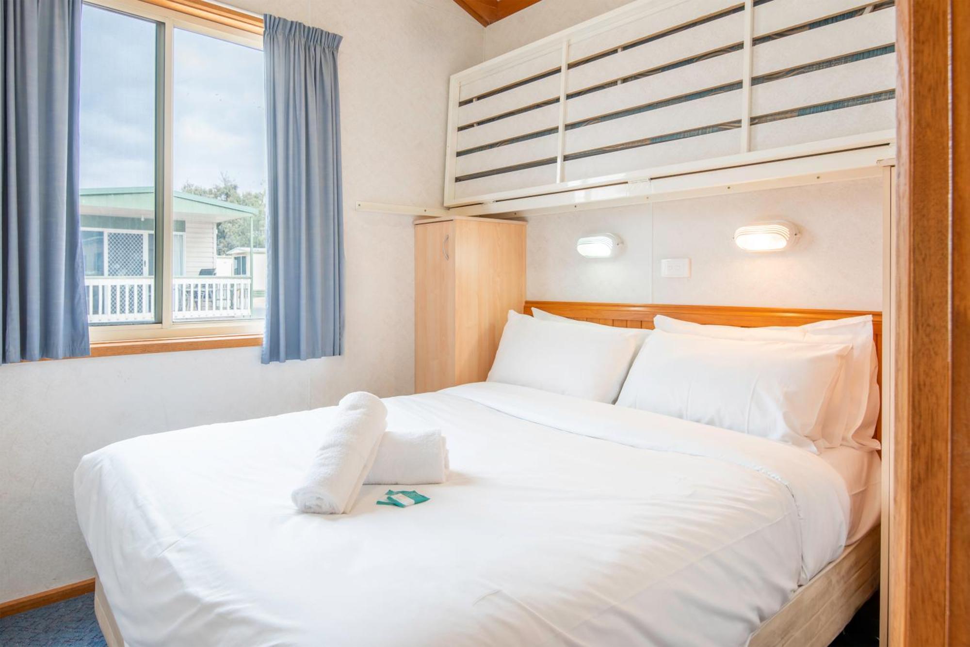Waikerie Holiday Park Bagian luar foto