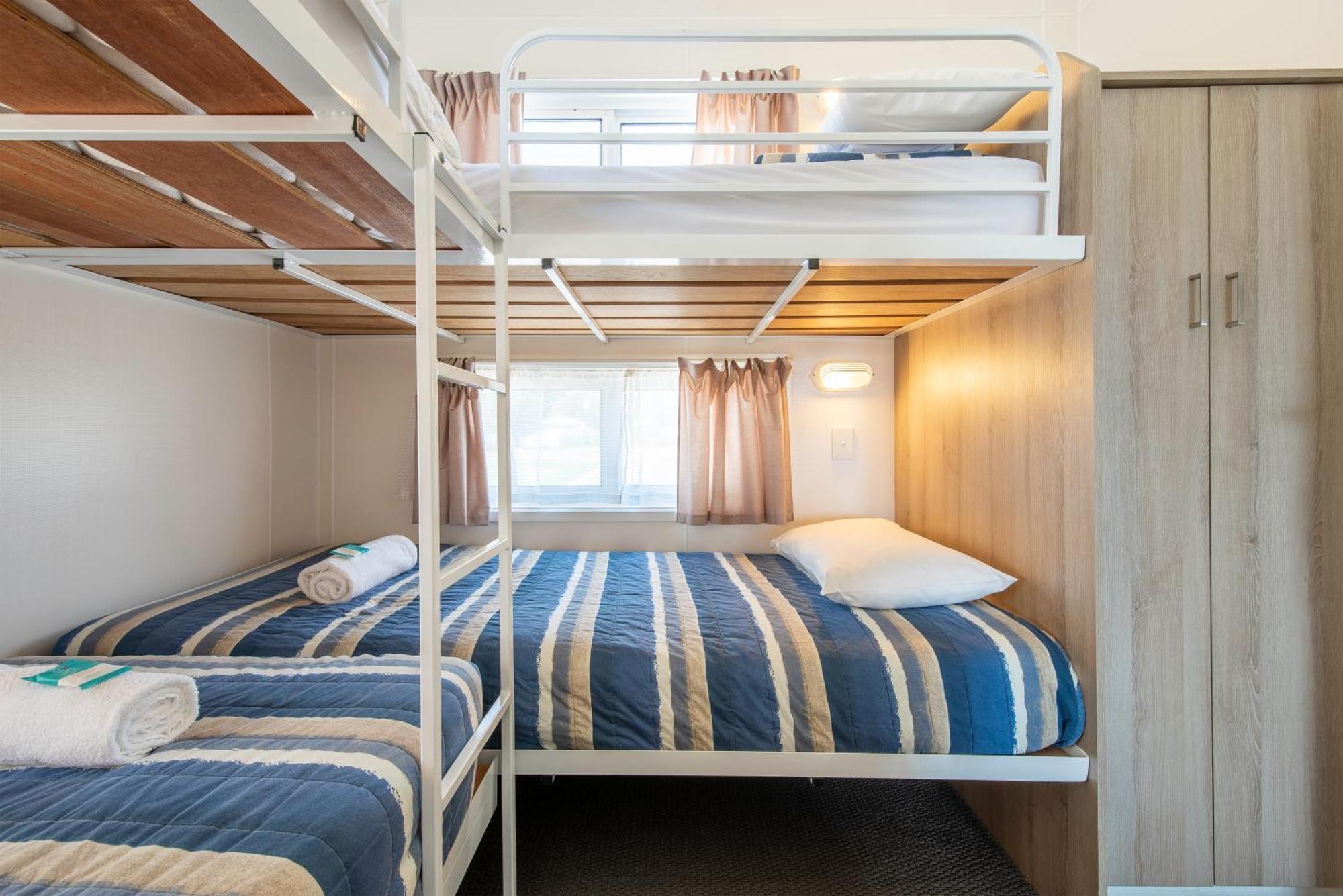 Waikerie Holiday Park Bagian luar foto