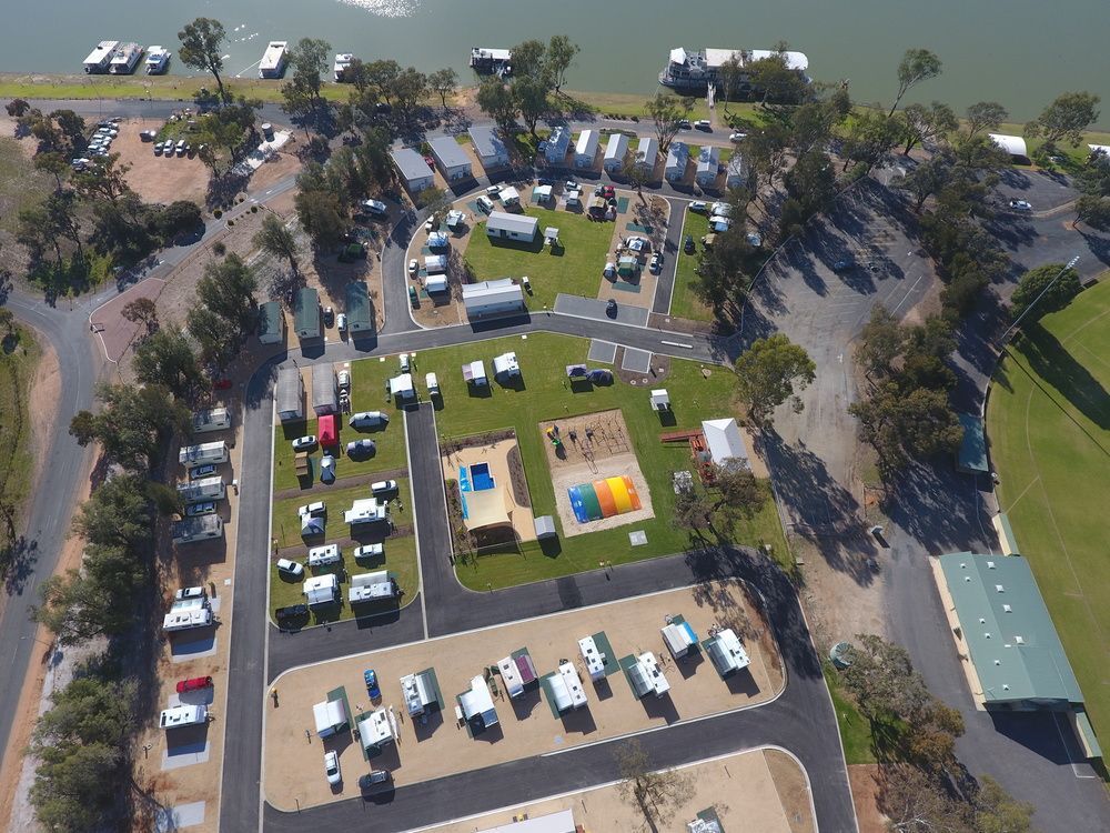 Waikerie Holiday Park Bagian luar foto